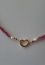 Girocollo pietra giada ,perle di fiume e chiusura a cuore - immagine 3