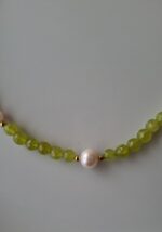 Girocollo giada rosa e verde con perla - immagine 3