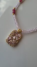 Collana con giada, zirconi e pendente fiori - immagine 4
