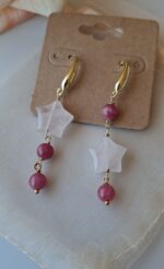 Orecchini con stelle di quarzo rosa
